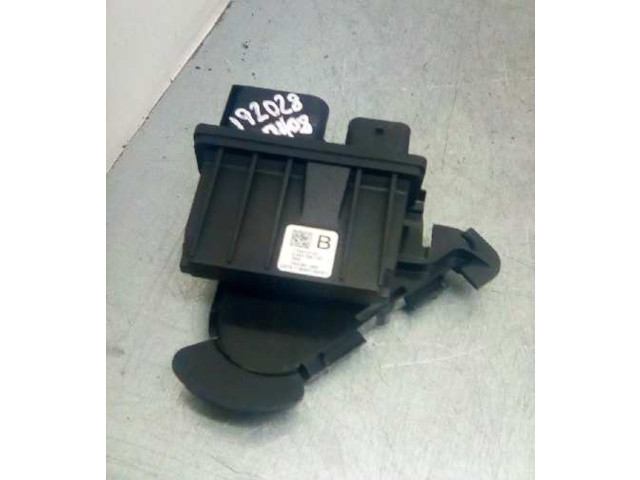 Блок управления 172410701   Audi Q3 F3