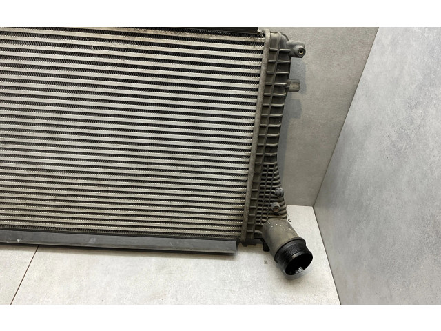 Интеркулер  3C0145805AE   Volkswagen PASSAT CC 