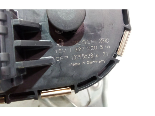 Моторчик дворников 9671062180    Peugeot 5008