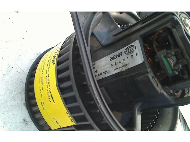 Вентилятор печки       Saab 9-5