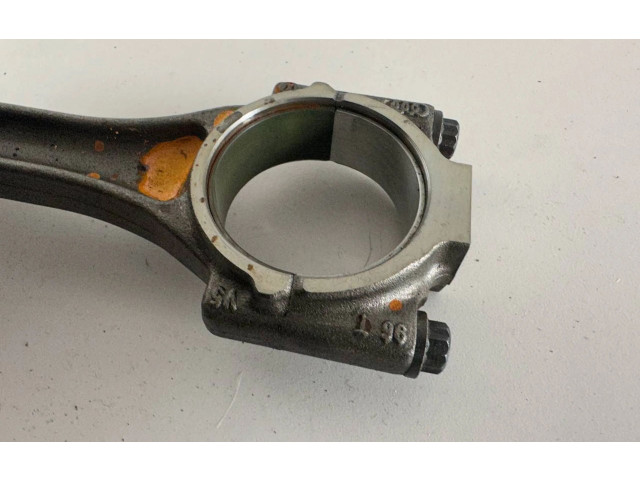 Поршень с шатуном 03LADE Skoda Octavia Mk3 (5E)