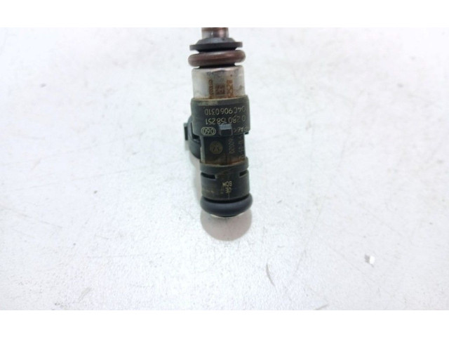 Форсунка 04C906031D Skoda Citigo CHYA