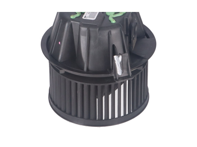 Вентилятор печки    6001547691   Dacia Duster