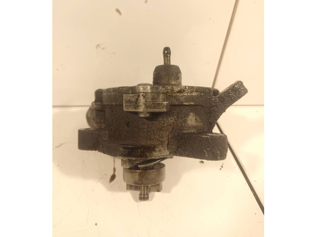 Вакуумный насос 08699237, 30677904   Volvo XC90