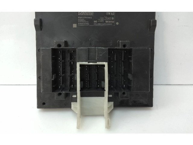 Блок комфорта 5Q0937084DG Audi Q3 F3