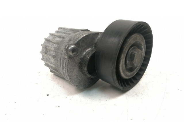 Устройство натяжки ремня