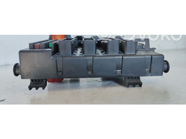 Блок предохранителей 12766741 Saab 9-3 Ver2