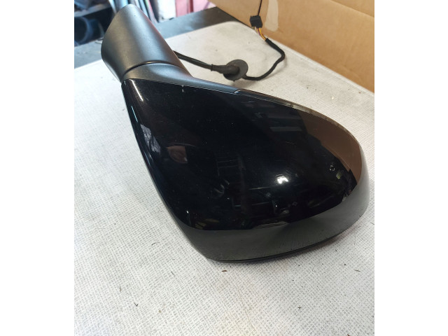 Zpětné zrcátko Volkswagen Touareg II 2013