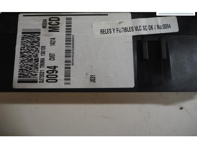 Блок предохранителей AV6T-14A067-BB Ford Kuga II