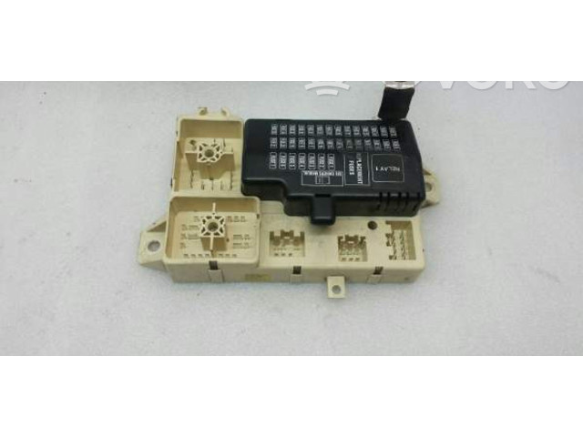 Блок предохранителей 4R8T14A067AB Jaguar S-Type