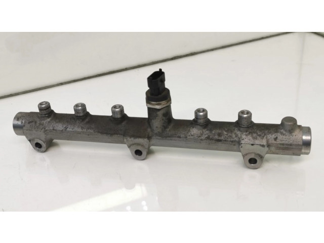 Vstřikovací lišta 0445214198, 314004A450 Hyundai H-1 - Starex pro naftový motor 2.5