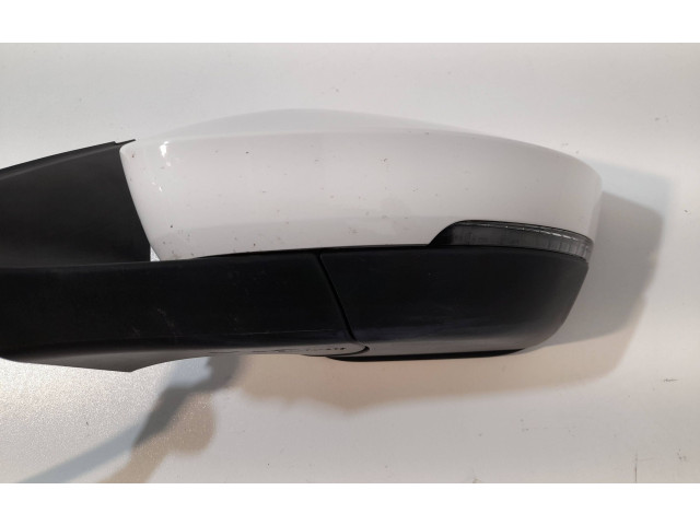 Зеркало электрическое Skoda Octavia Mk4 2019 - года