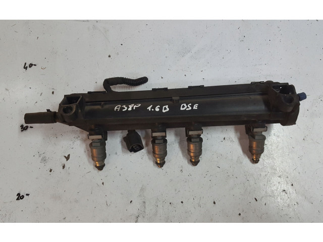 Топливная рампа 06A906031BT   Audi A3 S3 8P  