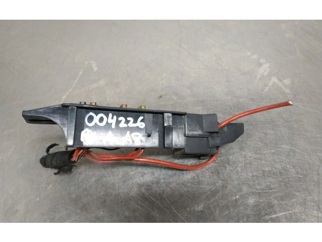   Pojistková skříňka 4E0941824   Audi A8 S8 D3 4E 2003