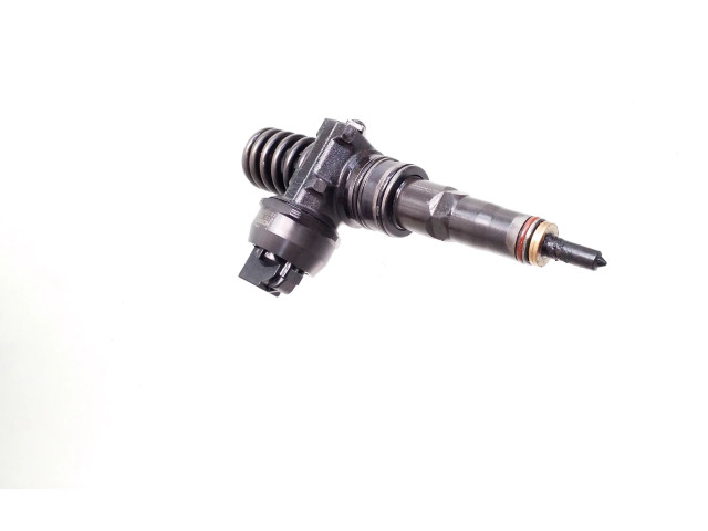 Vstřikovač 0414720037, 038130073AJ Volkswagen Bora ATD