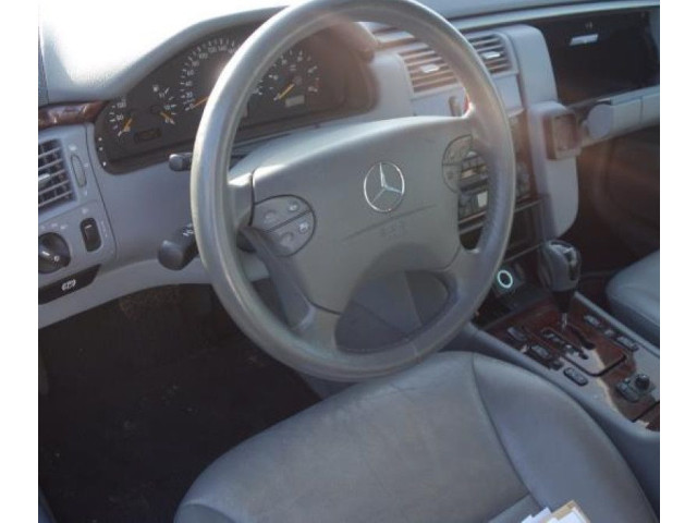 Вентилятор печки       Mercedes-Benz E W210