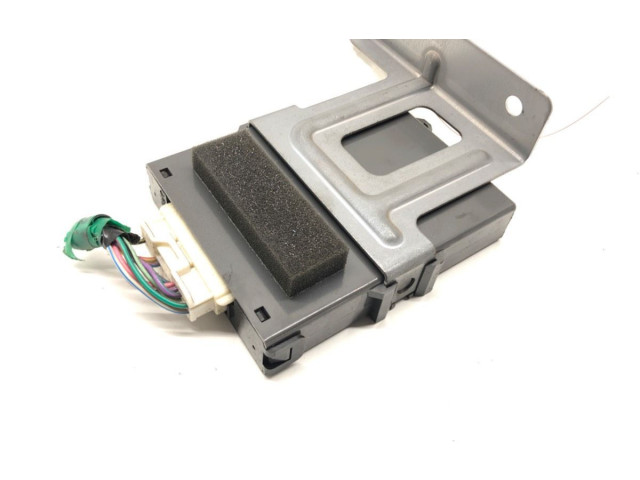 Блок управления 88821AG010   Subaru Forester SH