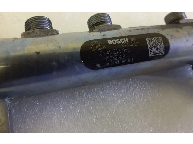 Топливная рампа 0281006309, 0445216050   Maserati Levante  