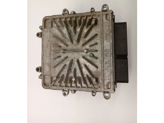 Блок управления двигателя P31303388, 31303388 Volvo S60