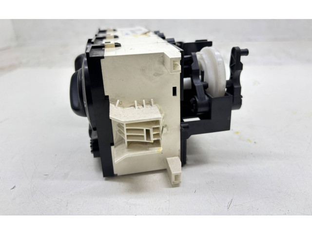 Блок управления климат-контролем 1688300485   Mercedes-Benz A W168