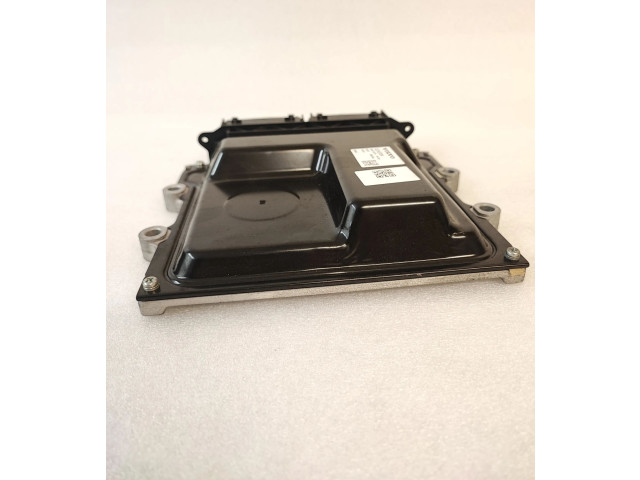 Блок управления двигателя 32242004 Volvo XC40