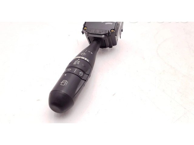 Ручка стеклоочистителей Mitsubishi Colt