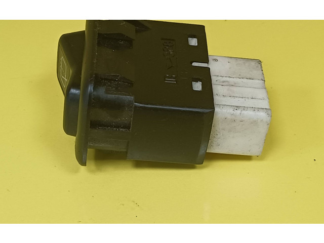 Переключатель дворников Daihatsu YRV