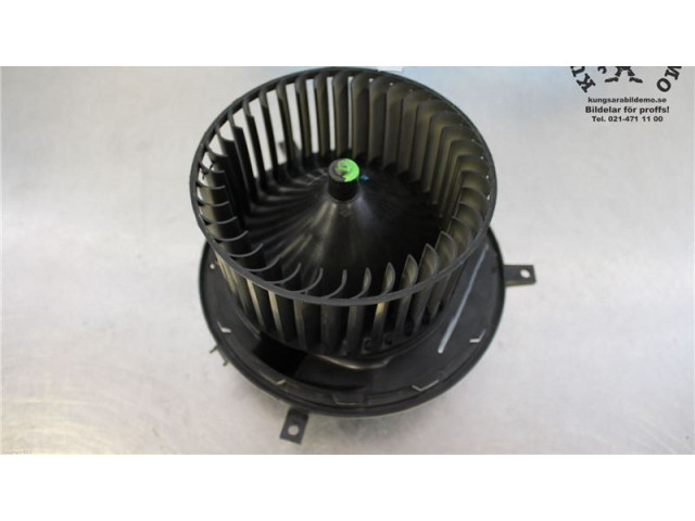 Вентилятор печки    K68038189AA   Fiat Freemont