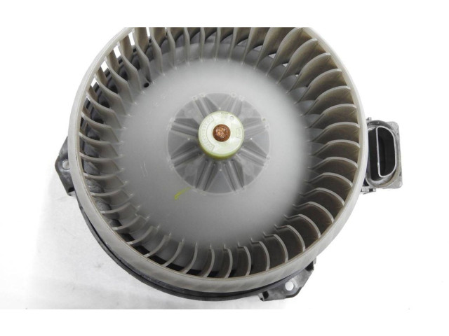 Вентилятор печки AV272700-0301 Suzuki SX4