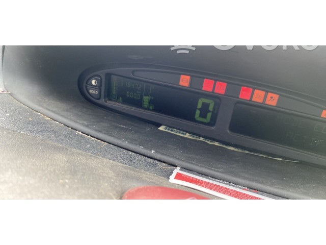 Панель приборов 00006105G4   Citroen Xsara Picasso       