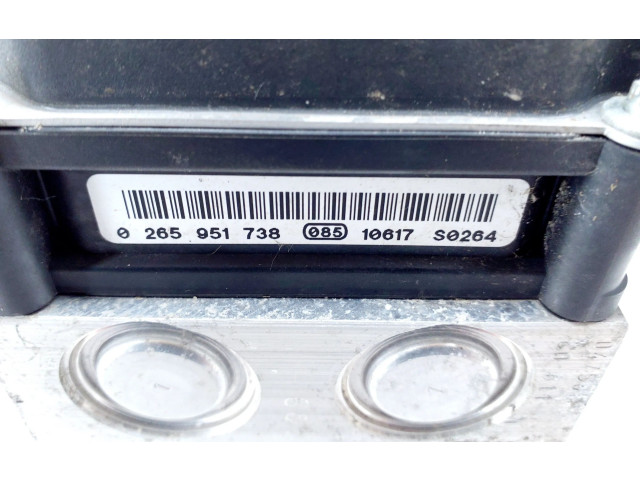 Блок АБС 9674677580, 2448   Peugeot  5008   -  года