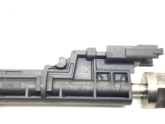 Vstřikovač 13648638255, 8638255 BMW 5 G30 G31 pro benzínový motor 4.4 N63 B44 C