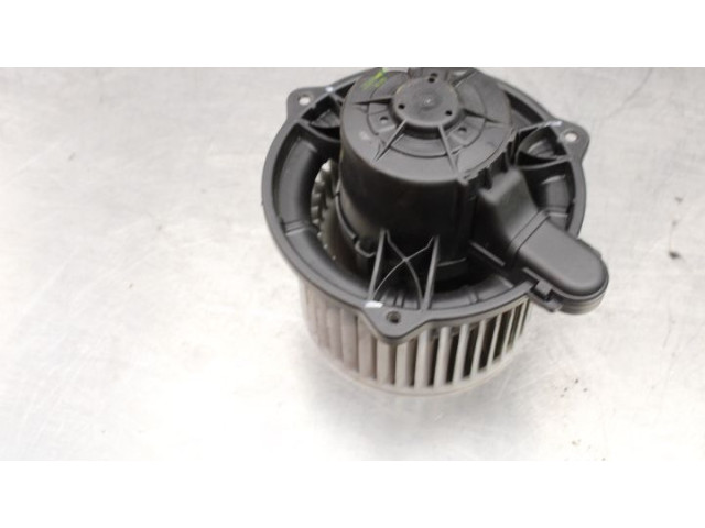 Вентилятор печки       KIA Ceed