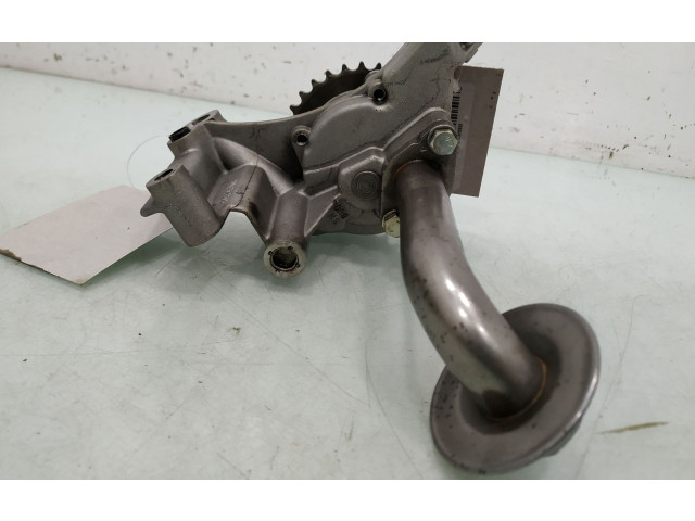 Масляный насос AHF 06A115105B Audi A3 S3 8L