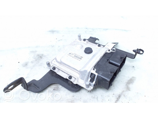 Řídící jednotka 0261S10781, 1038407875 Hyundai i20 (GB IB) 2015