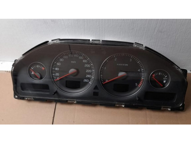 Панель приборов 8602885, 0067229   Volvo XC70       