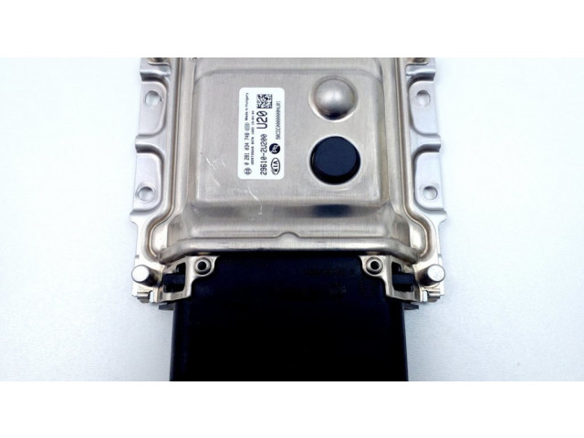 Блок управления двигателя 296102U200, 0281034748   KIA Ceed