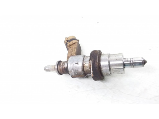 Форсунка 2371026010 Toyota Avensis T250 для дизельного двигателя 2