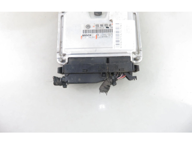 Řídící jednotka 0261208046, 036906032AB   Volkswagen Caddy 2006