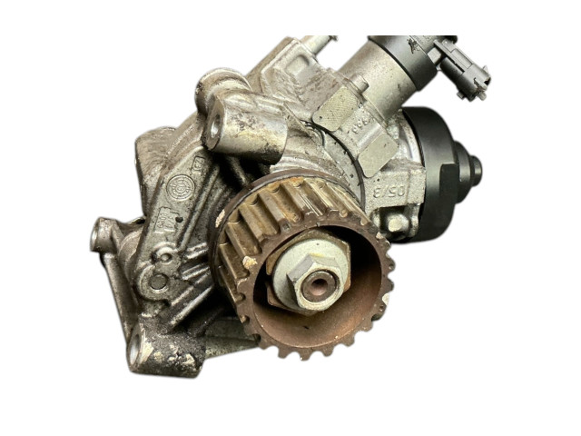 Топливный насос