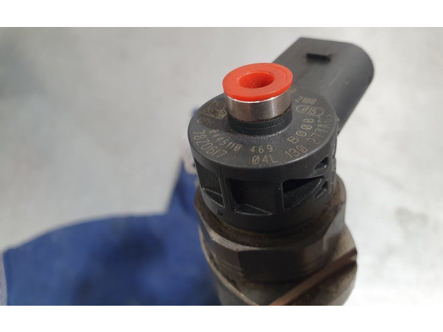 Форсунка 04L130277AC, BOSCH    Audi A3 S3 8V   