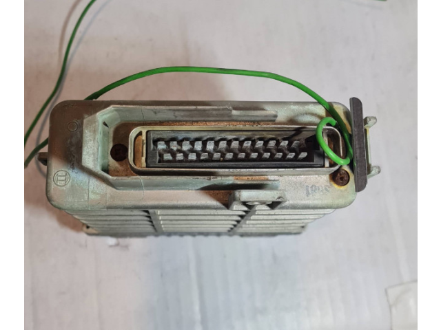 Блок управления двигателя 893907383B, 0285007061 Volkswagen Golf II