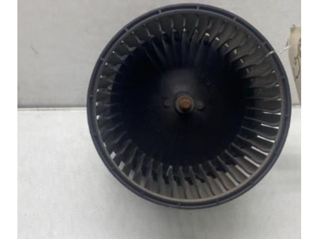 Вентилятор печки 272102762R Dacia Duster II