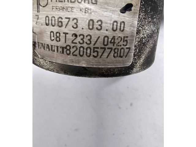 Вакуумный насос       Renault Clio III  2005 - 2012 года   