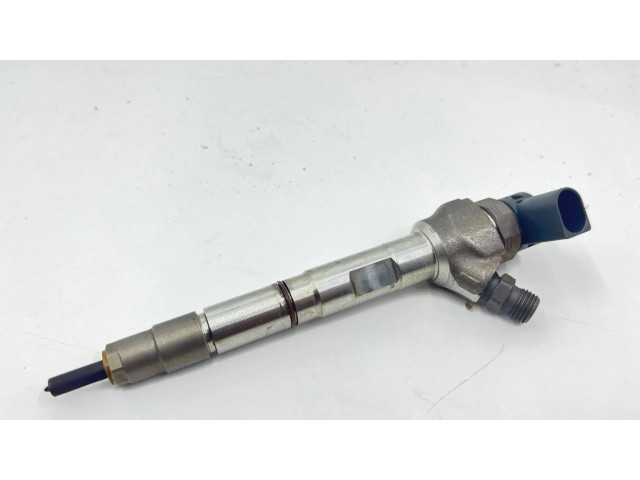 Vstřikovač 04l130277AE Seat Alhambra (Mk2) pro naftový motor 2.0