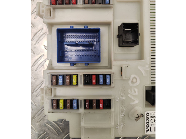 Блок предохранителей BG9T14C256GA, 31327996AA Volvo S60