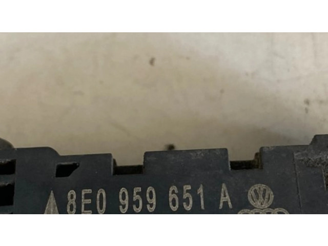 Датчик удара надувных подушек