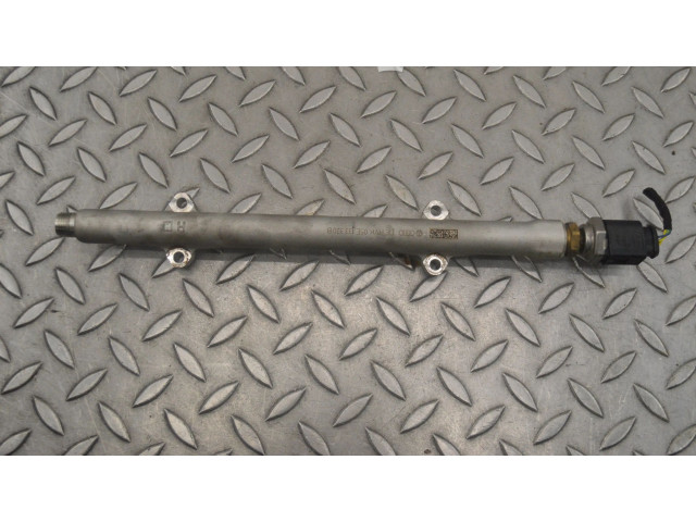 Топливная рампа 05E133320B, 4D0971993 Volkswagen Golf VIII для двигателя DPB