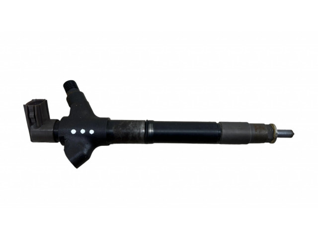 Vstřikovač 236700R100 Toyota Verso pro naftový motor 2.0 1ADFTV