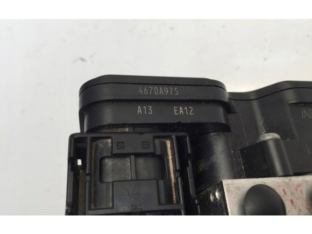 Блок АБС 11604040022 Mitsubishi L200 2015 - года